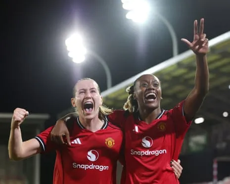 E. Terland's Treble Propels Manchester United Through to The UCL Group Stage